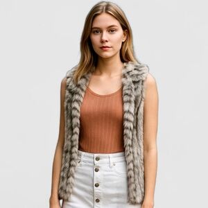 Daytrip Open Front Faux Fur Vest In Gray Black and White Size XS